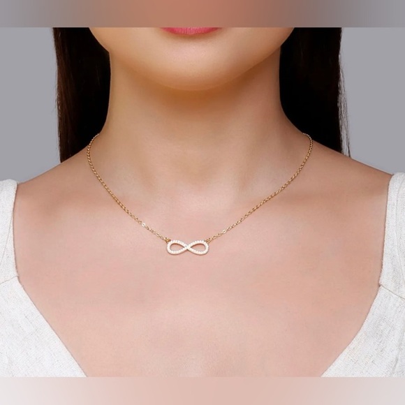 Morana Infinity Necklace and Earrings Set - Picture 5 of 5